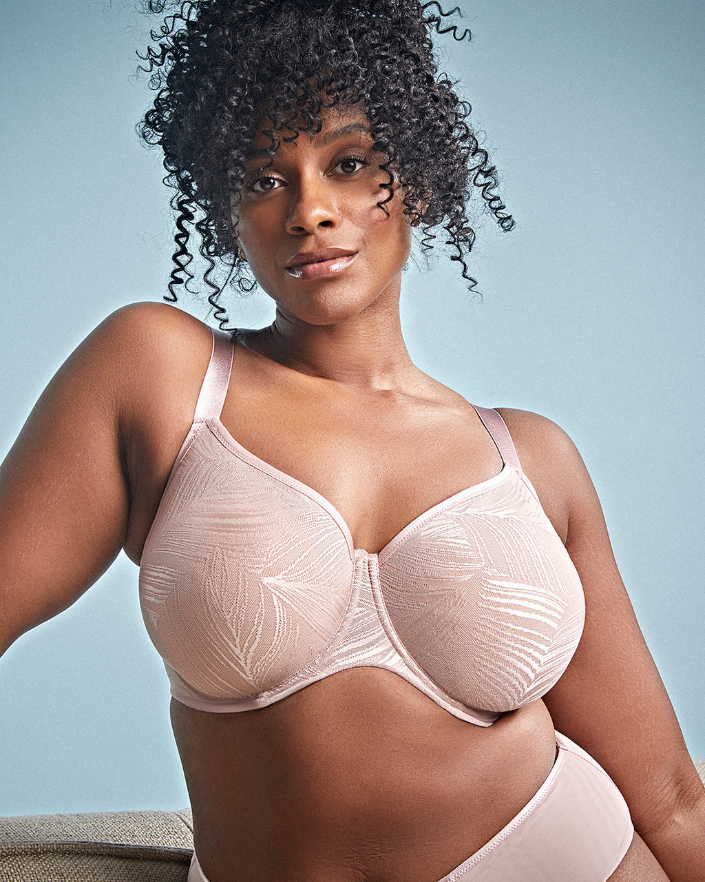 ILLUMINATE MOULDED NON PADDED BRA