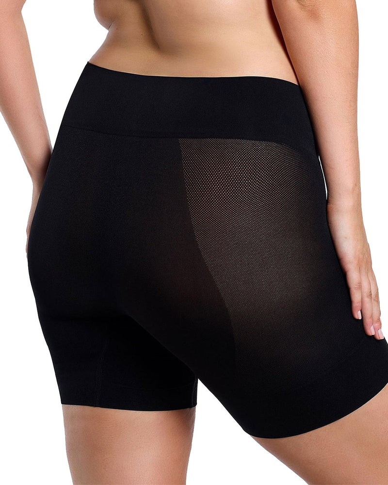 CURVESQUE ANTI CHAFING BLACK SHORT
