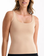 SEAMLESS SMOOTHIES REVERSIBLE NUDE TANK WITH SHELF BRA