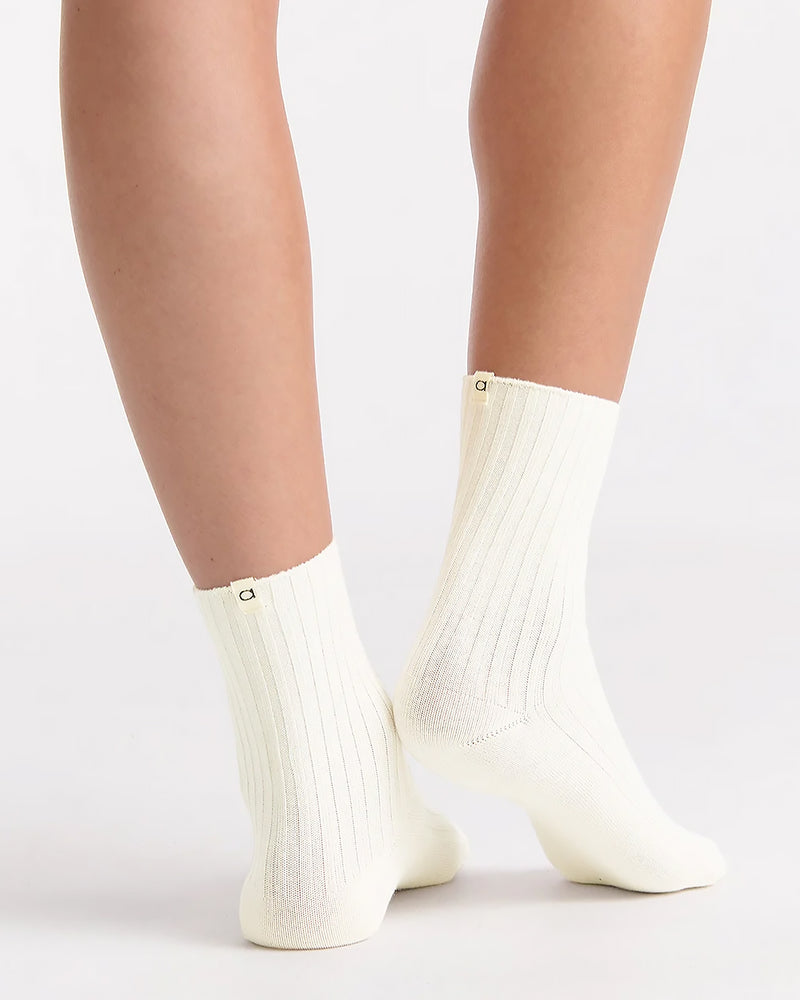 ORGANIC COTTON WIDE RIB BUTTERCREAM CREW SOCK