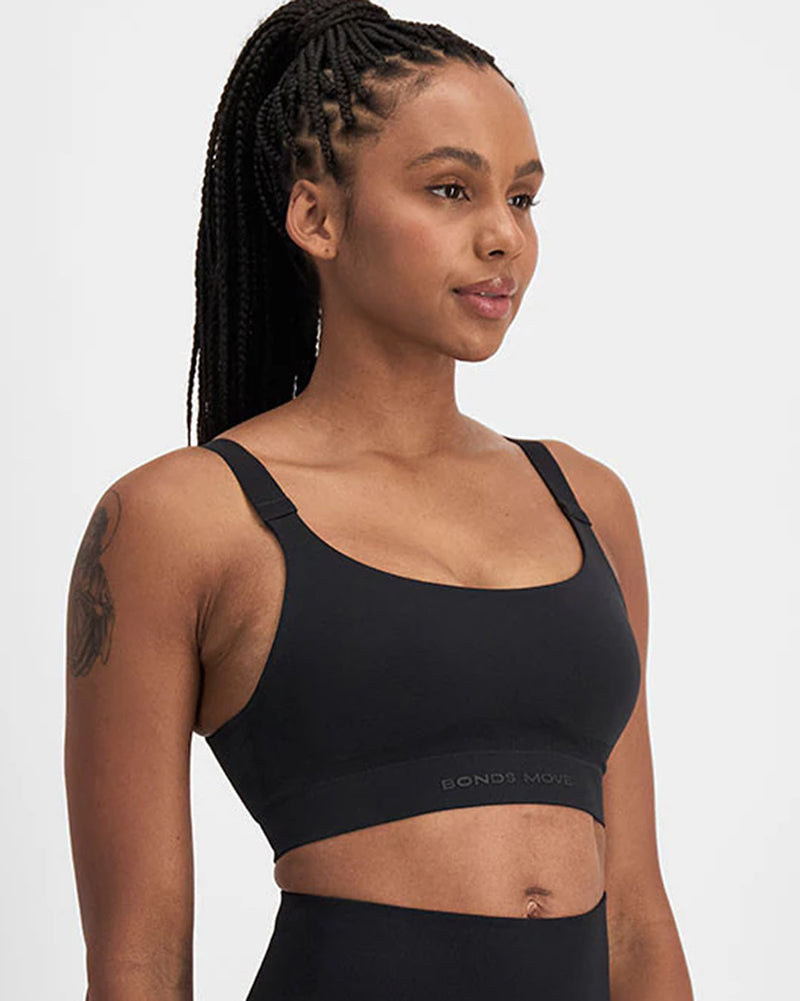MOVE SEAMLESS BLACK SPORTS BRA